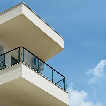 Apartment Karos Central