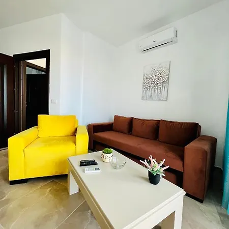 Apartment Karos Central *